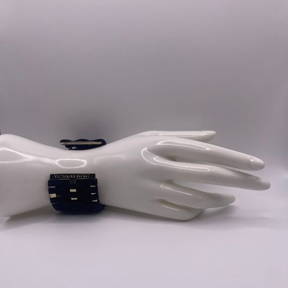 Victoria's Secret Women's Vintage Suede Interlocking Cuff Bangle Bracelet - Picture 7 of 8